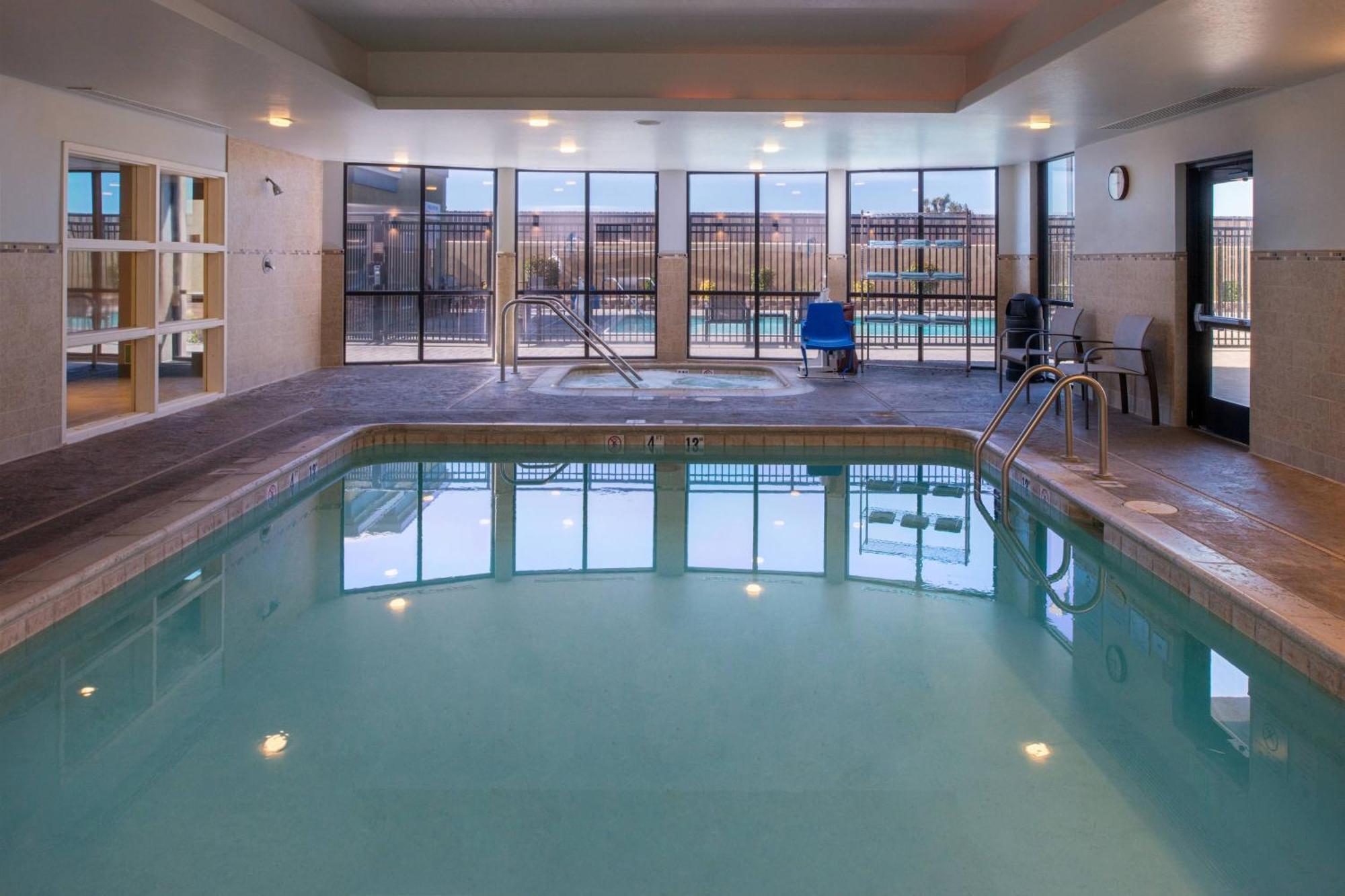 Courtyard By Marriott Victorville Hesperia Eksteriør bilde