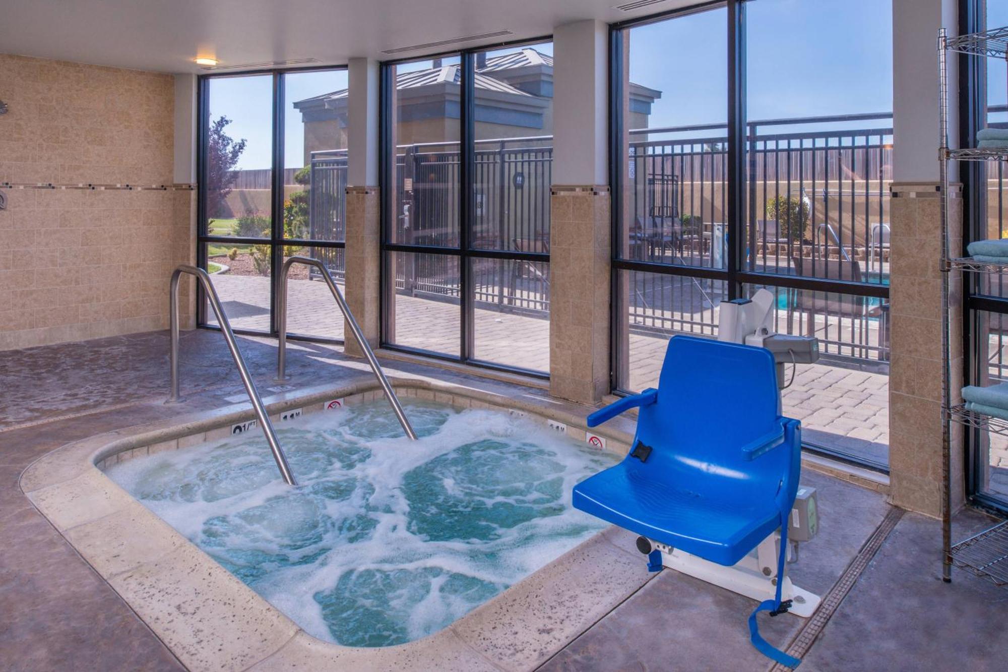 Courtyard By Marriott Victorville Hesperia Eksteriør bilde