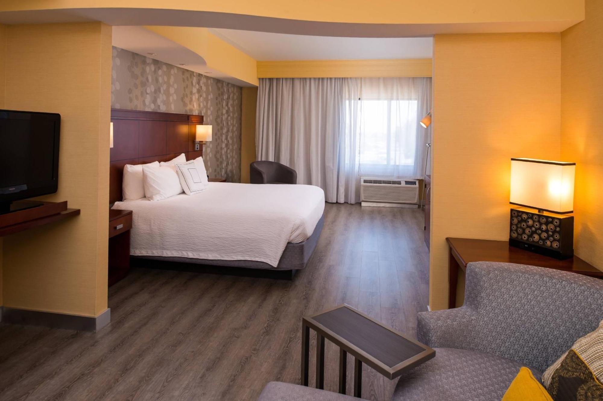 Courtyard By Marriott Victorville Hesperia Eksteriør bilde