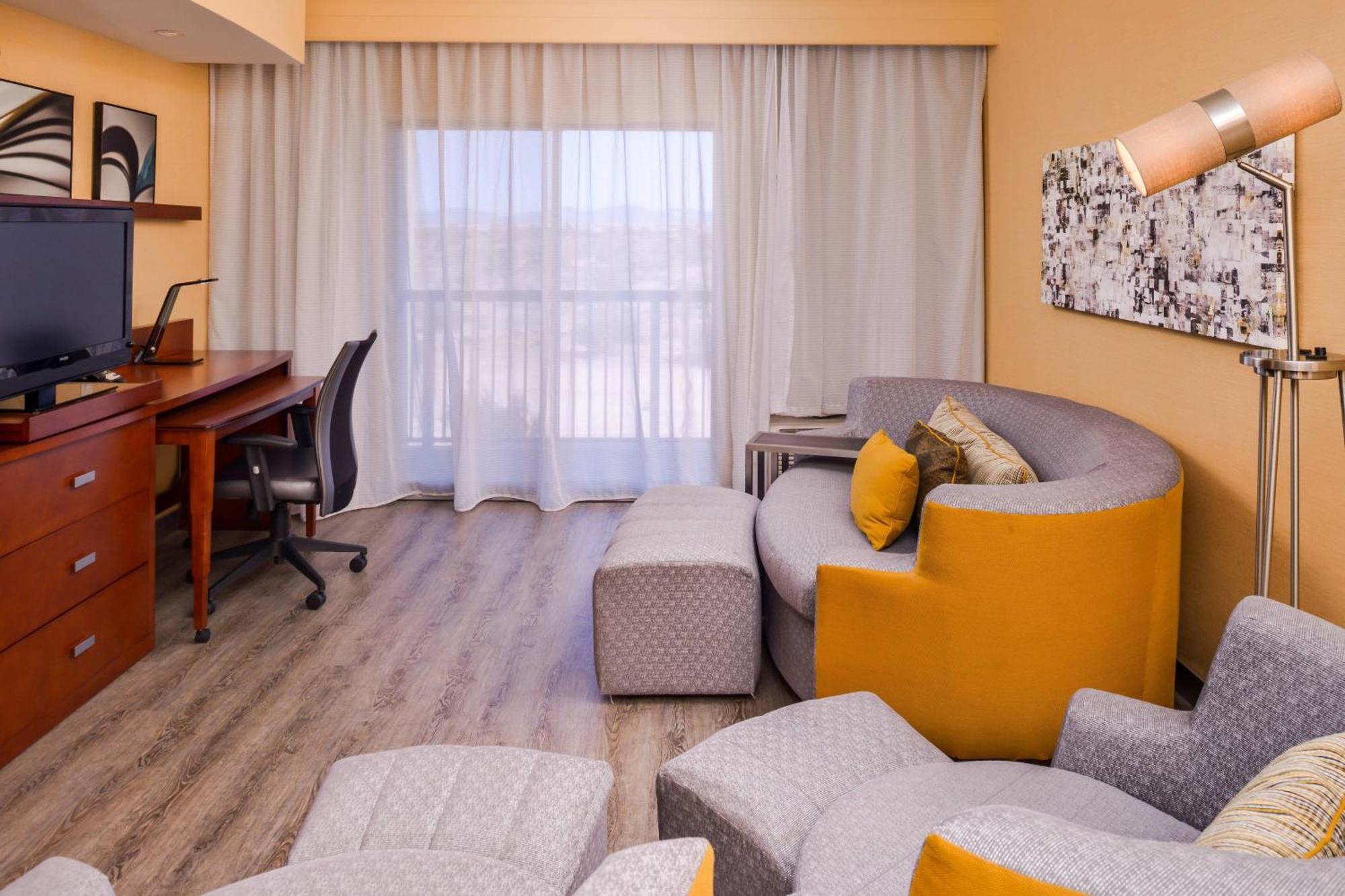 Courtyard By Marriott Victorville Hesperia Eksteriør bilde