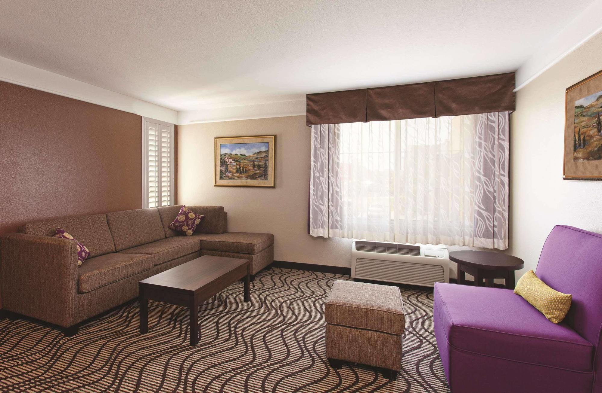 Courtyard By Marriott Victorville Hesperia Eksteriør bilde